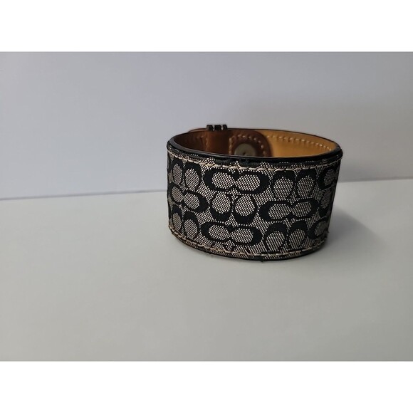 Vintage COACH Signature Canvas Leather Snap Bracelet Italy Black 8 3/4 in - Picture 1 of 13